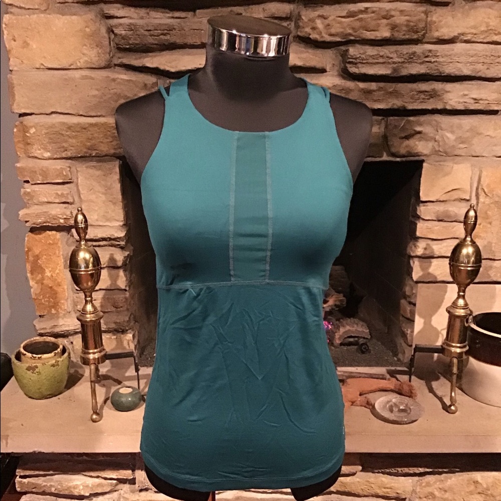 Gap Fit workout top